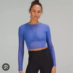 Lululemon Athletica Blue Mesh Long Sleeve Crop Top